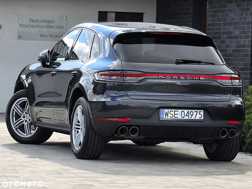 Porsche Macan - 3