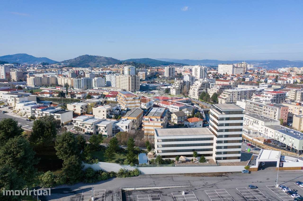 VIABILIDADE CONSTRUTIVA EM PELAMES - BRAGA - CONSTRUÇÃO DE HOTEL - Grande imagem: 2/11