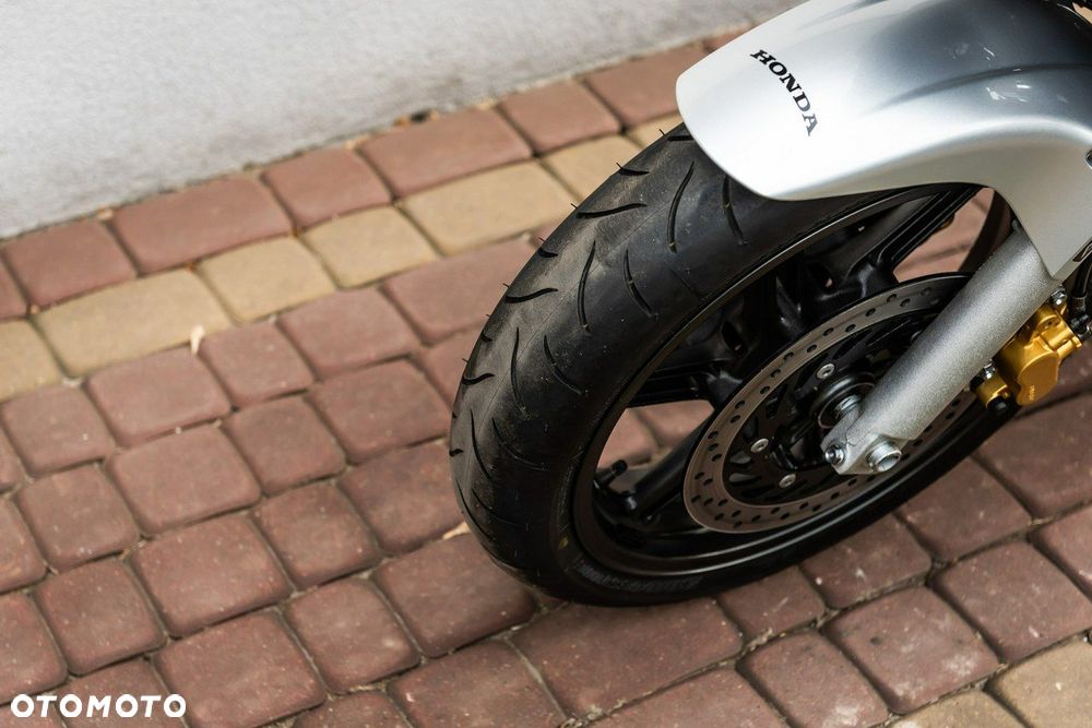 Honda CBF - 9