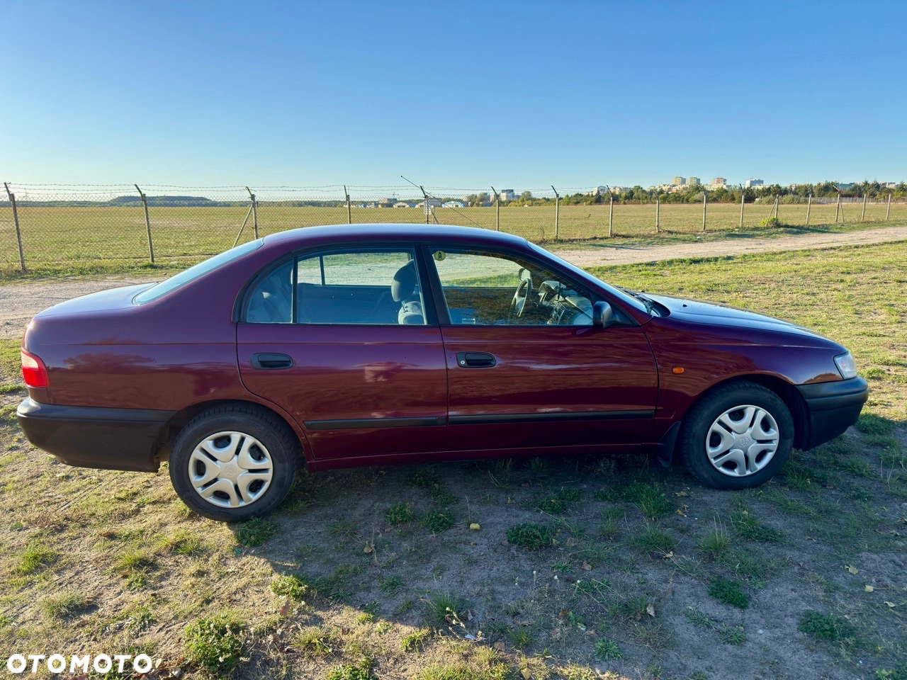 Toyota Carina - 3
