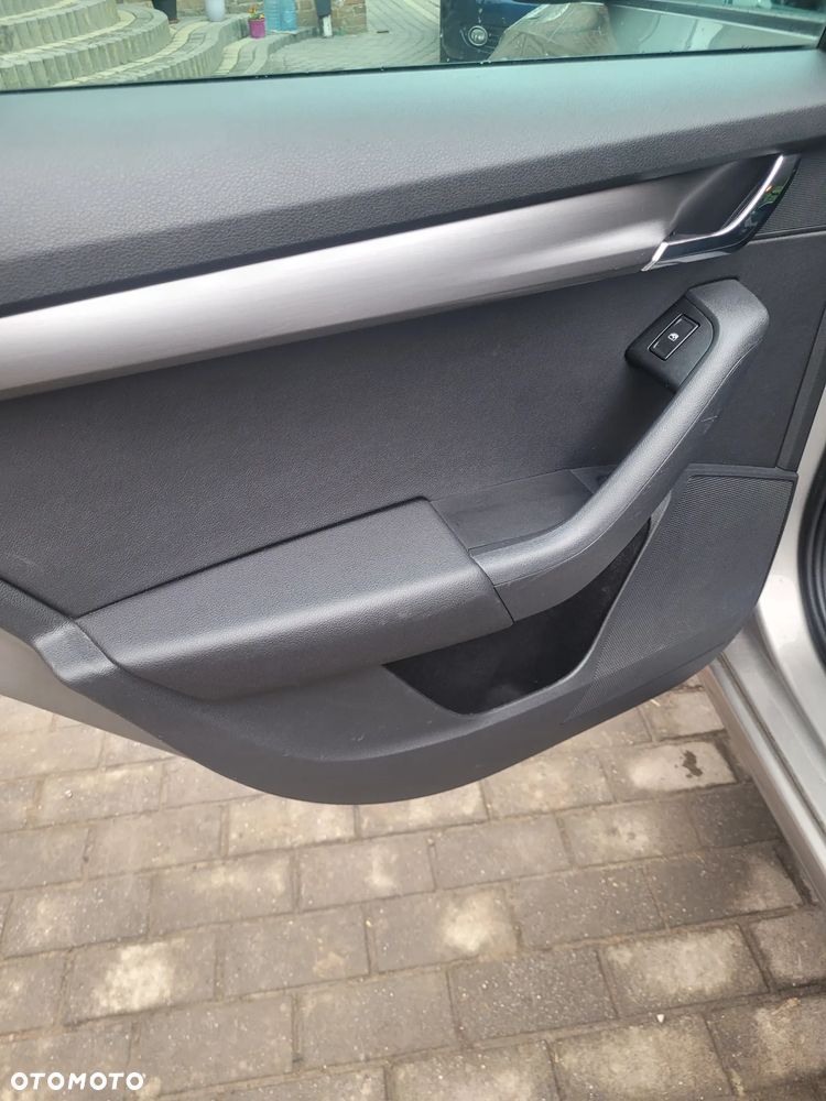 Skoda Octavia 1.0 TSI (Green tec) Joy - 25