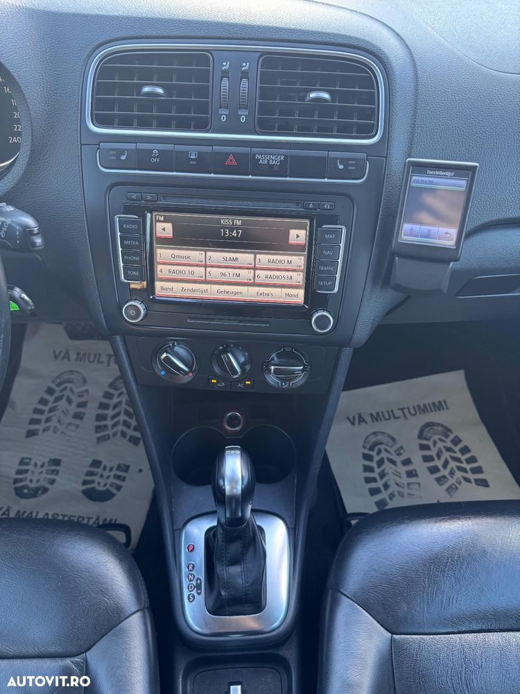 Volkswagen Polo 1.2 TSI DSG Blue Motion Technology Comfortline - 10