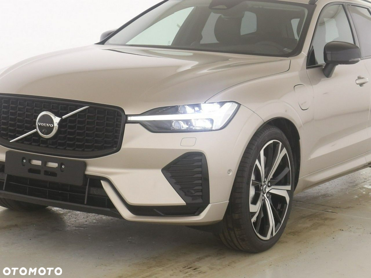 Volvo XC 60 - 8