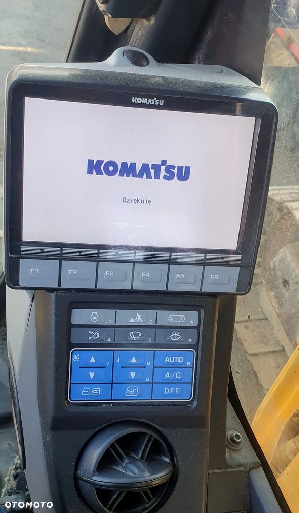 Komatsu PC240 NLC-10 - 9