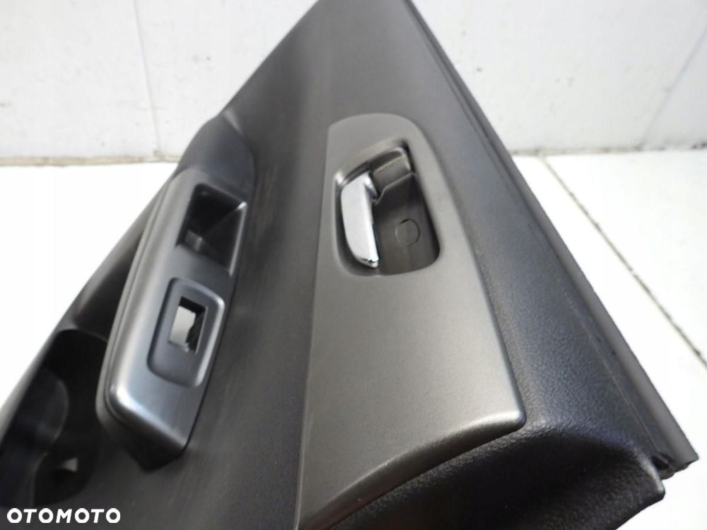 TAPICERKA DRZWI LEWY TYŁ SUBARU IMPREZA III GH - 5
