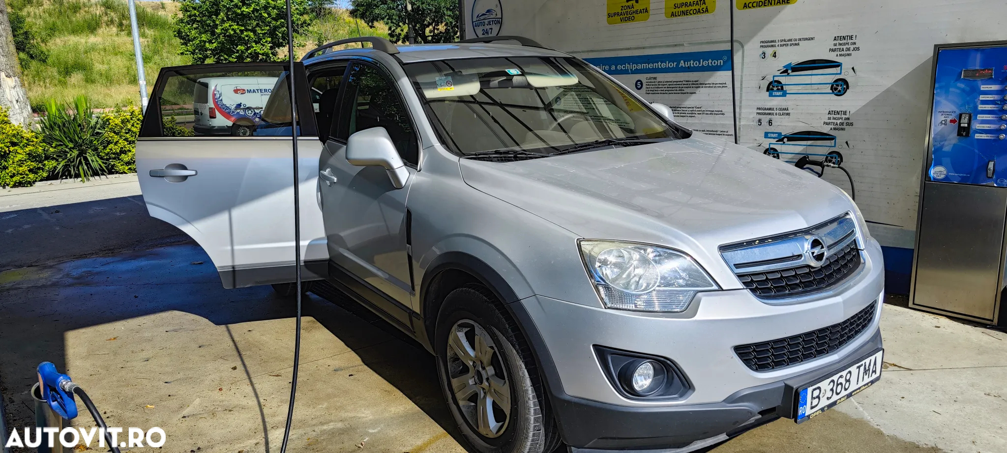 Opel Antara 2.2 ECOTEC AWD Start/Stop Cosmo - 2