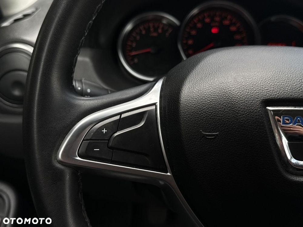 Dacia Duster 1.6 SCe Laureate S&S - 24