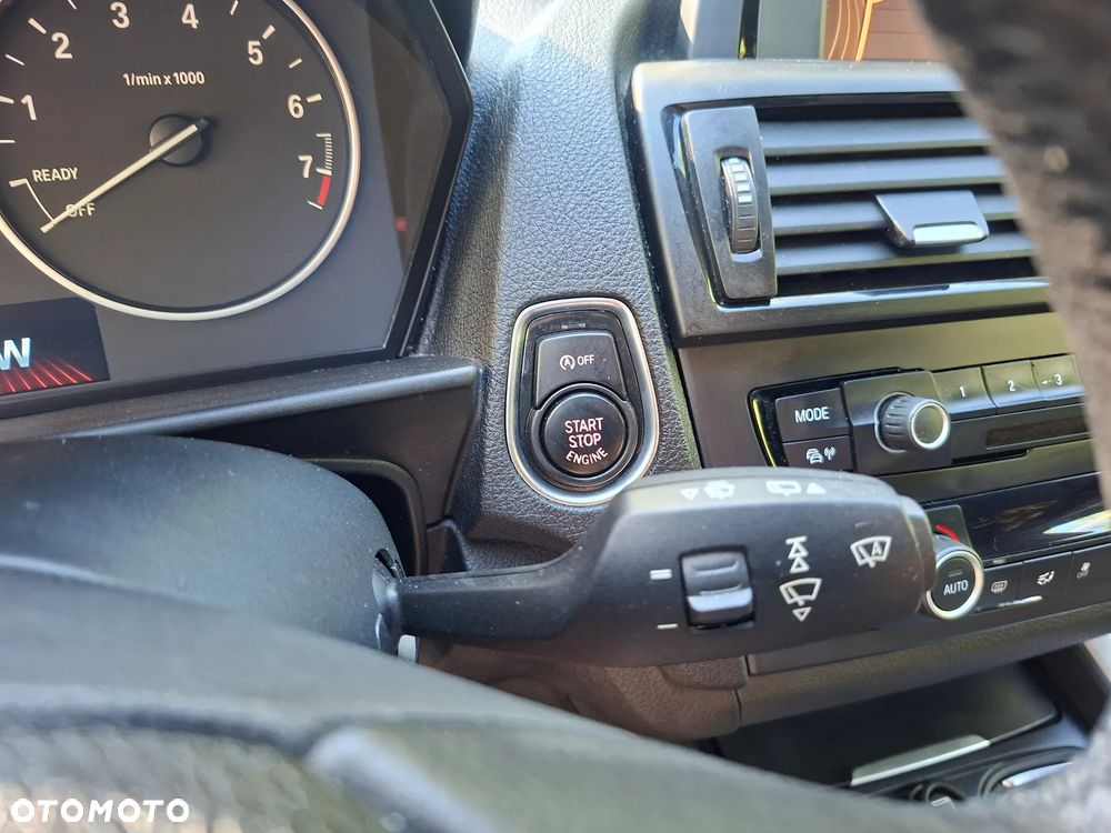BMW Seria 1 118i M Sport - 28