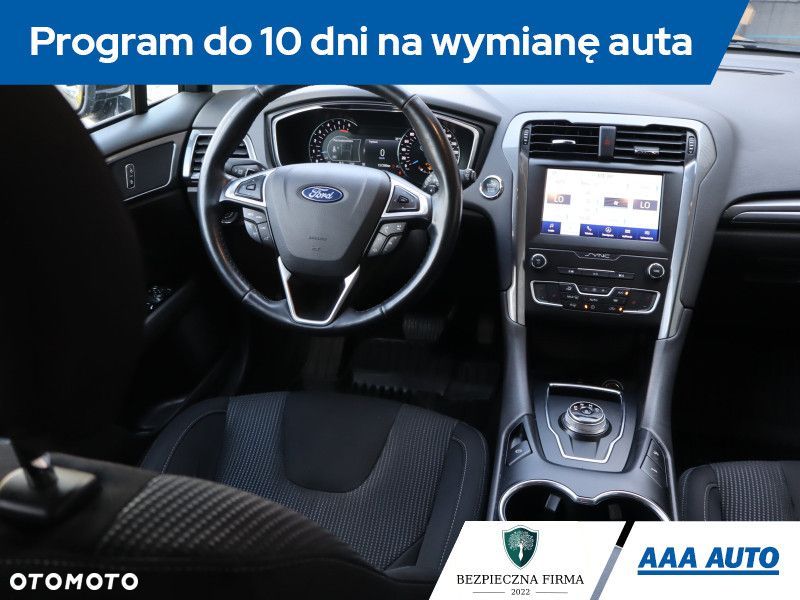 Ford Mondeo - 9