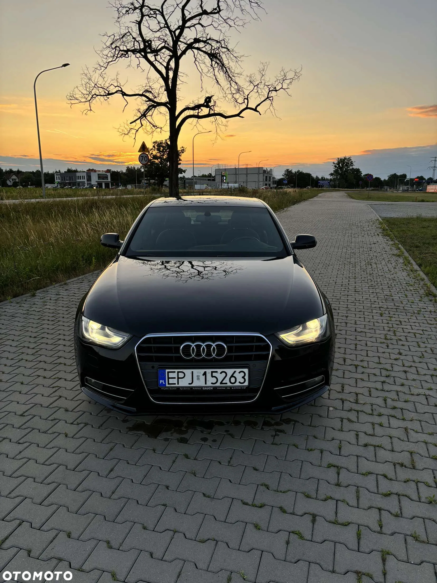 Audi A4 2.0 TDI Multitronic - 4