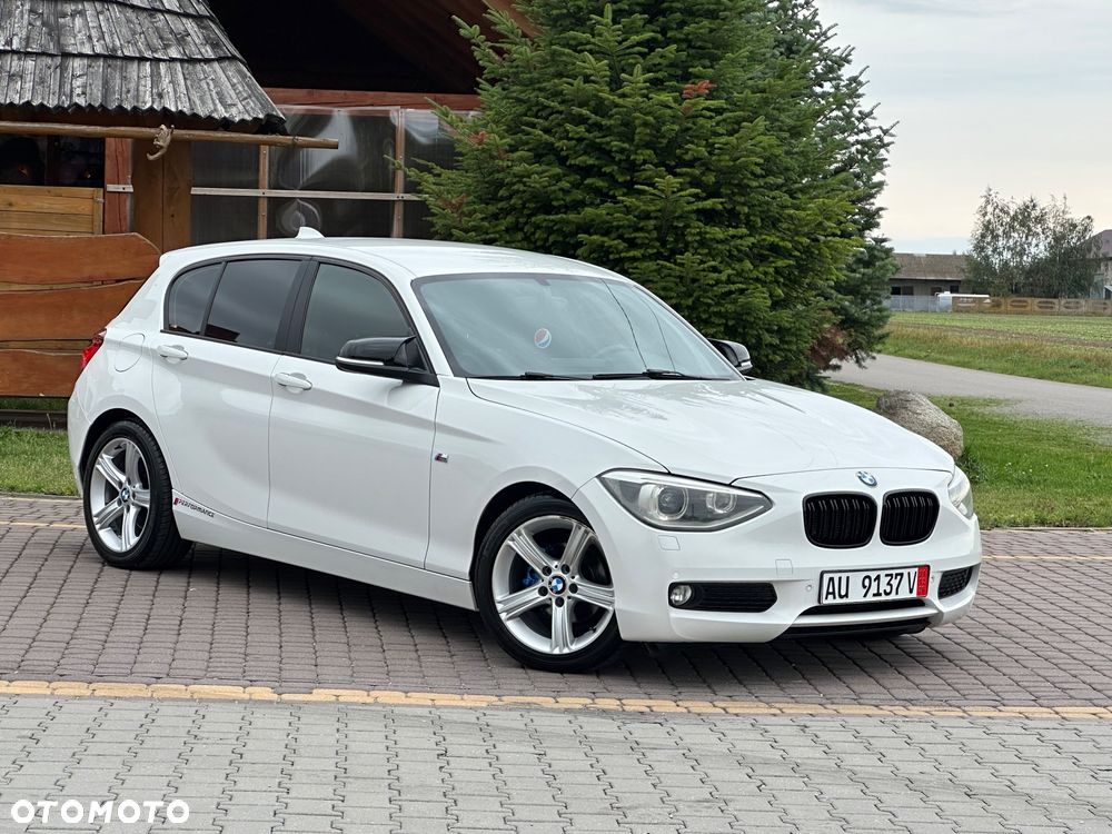 BMW Seria 1 118d Sport Line - 2