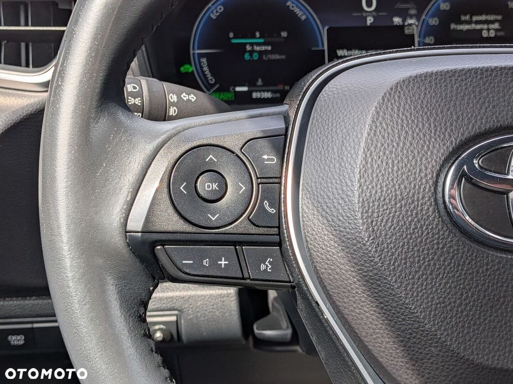 Toyota Corolla 1.8 Hybrid Comfort - 31
