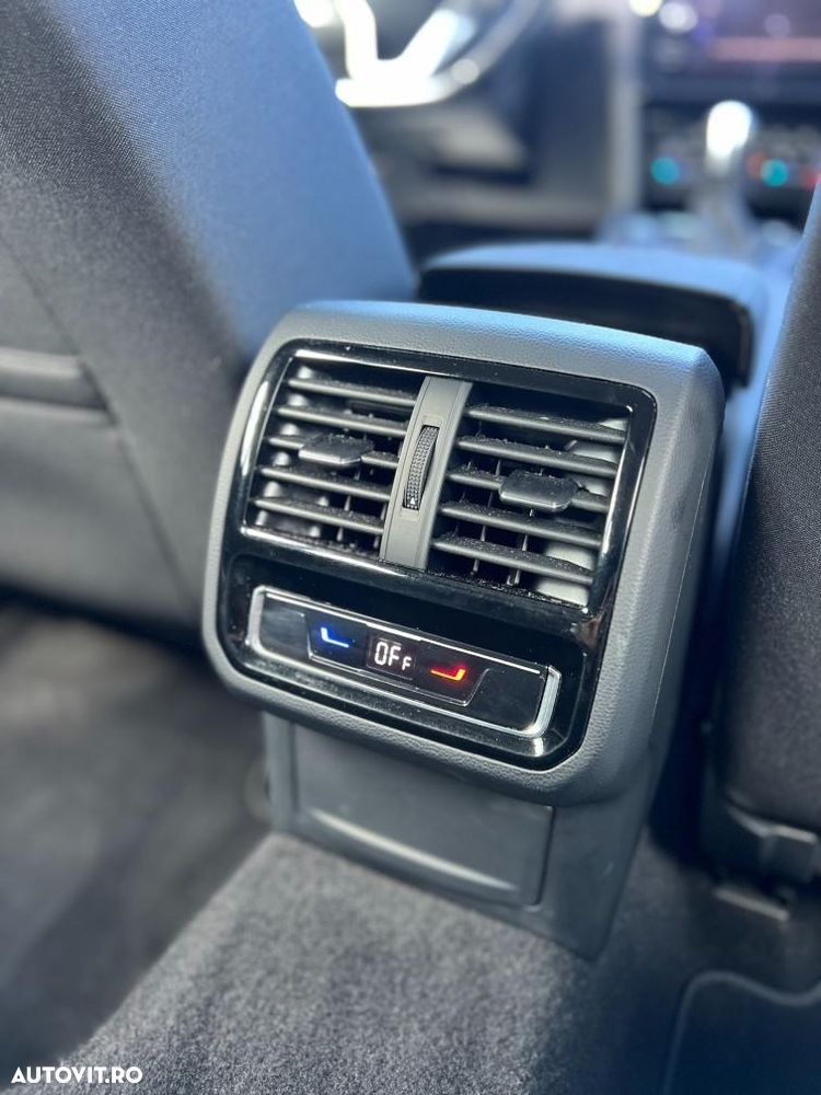Volkswagen Passat - 14