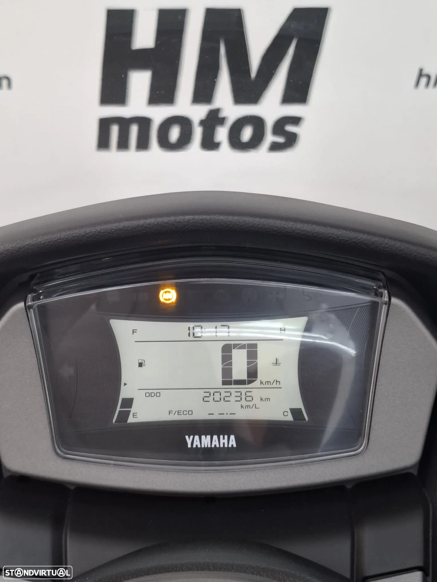 Yamaha NMAX - 10