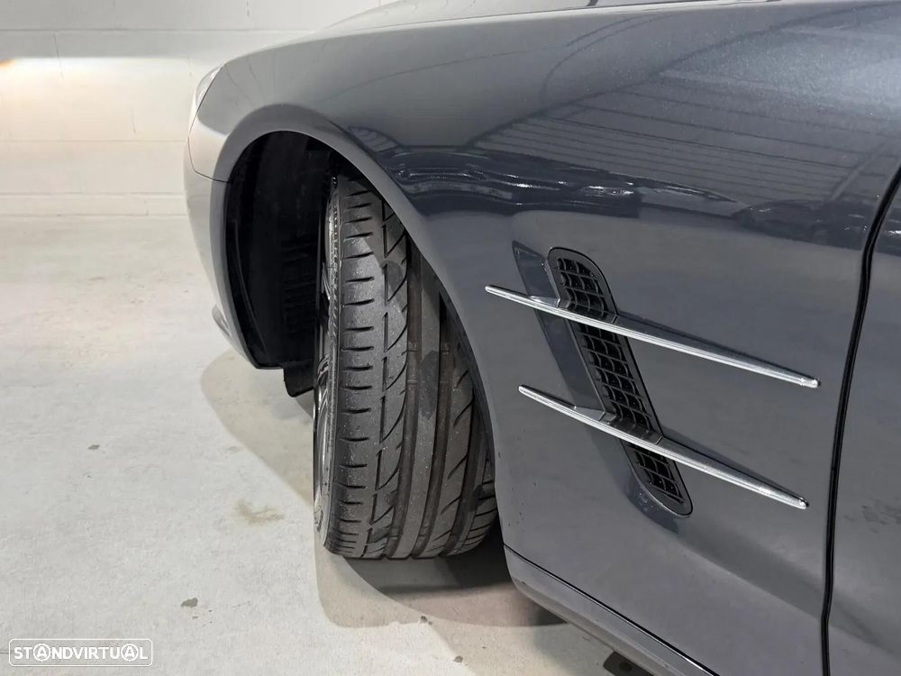 Mercedes-Benz SL 350 - 21