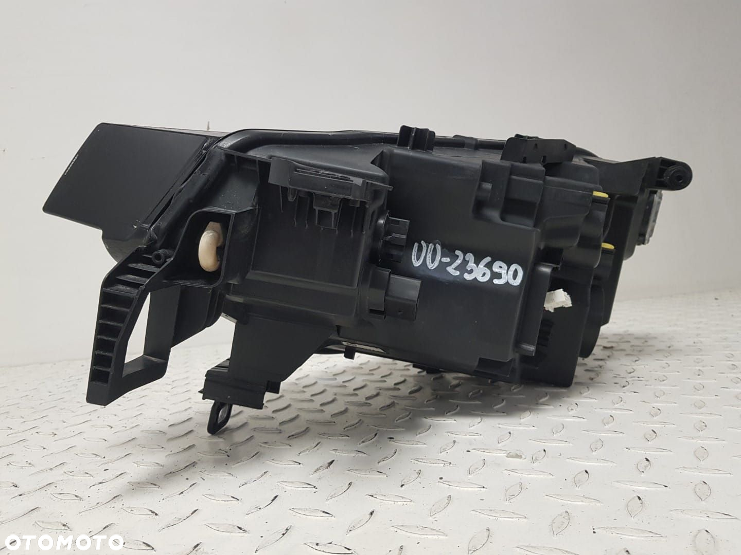 VW ID4 ID.4 LAMPA PRAWA PRZEDNIA PRZÓD  REFLEKTOR FULL LED 11B941006A ŁADNA EUROPA - 6