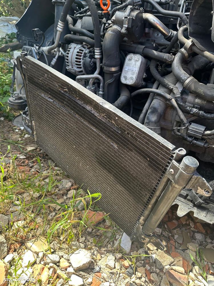 VW Golf Variant 1.6 TDi Confortline - 8