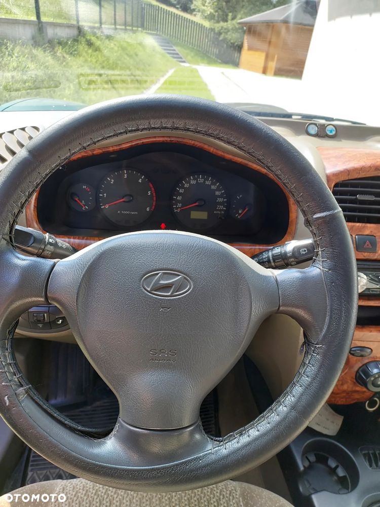 Hyundai Santa Fe 2.0 CRDi 4WD GLS - 2