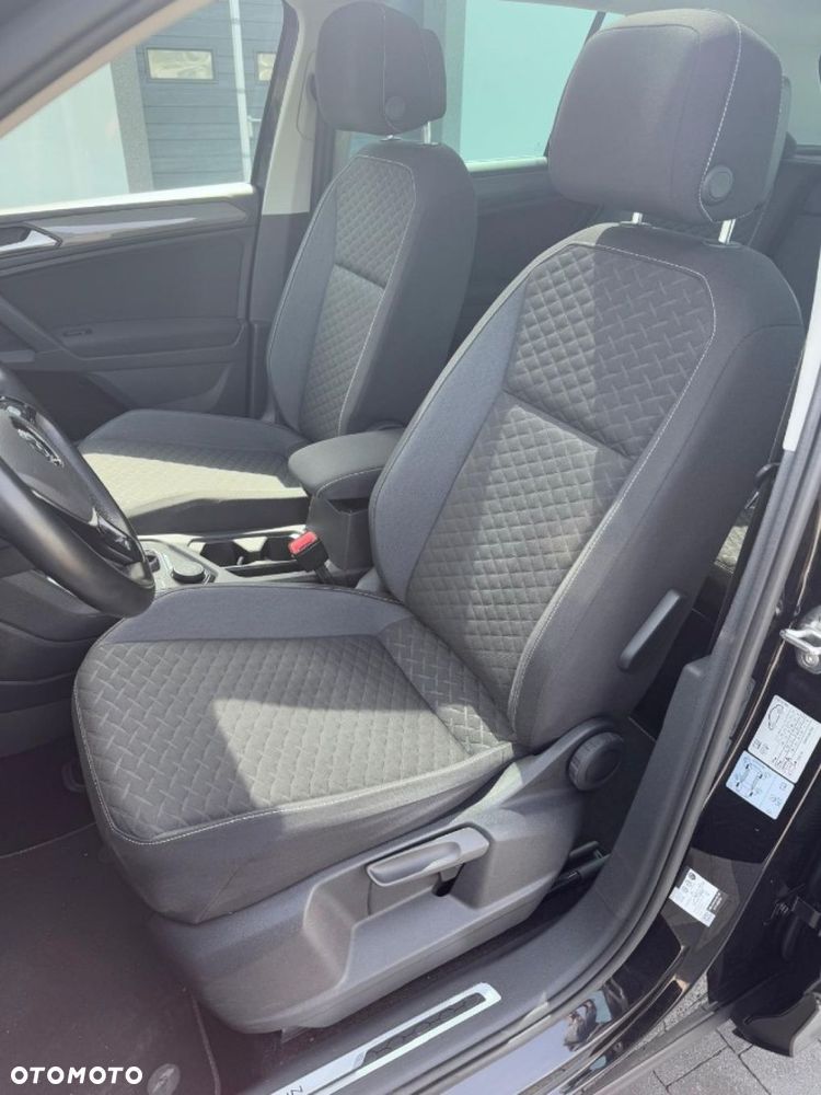 Volkswagen Tiguan - 18