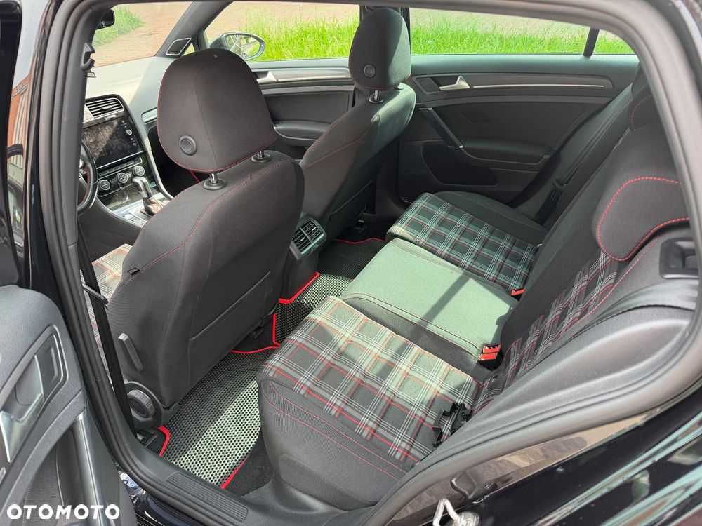 Volkswagen Golf 2.0 TSI BMT GTI Performance DSG - 9