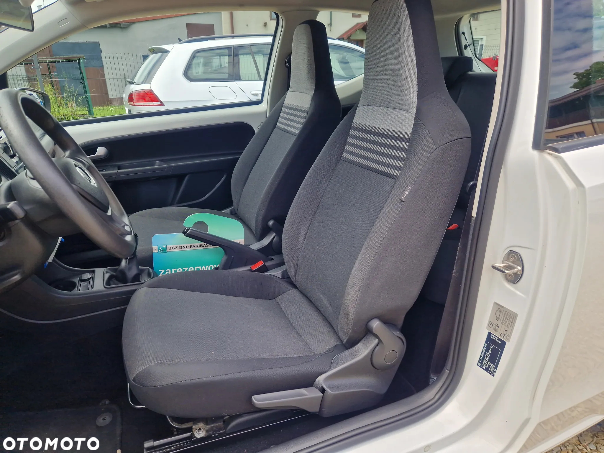 Volkswagen up! (BlueMotion Technology) move - 19