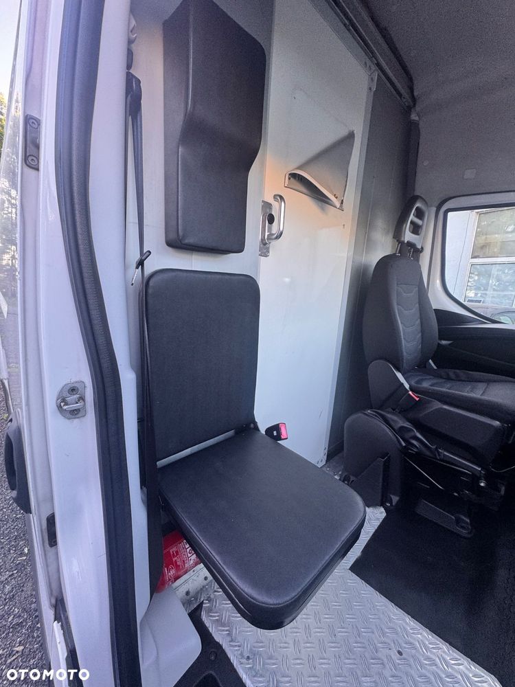 Iveco 35S14 - 17