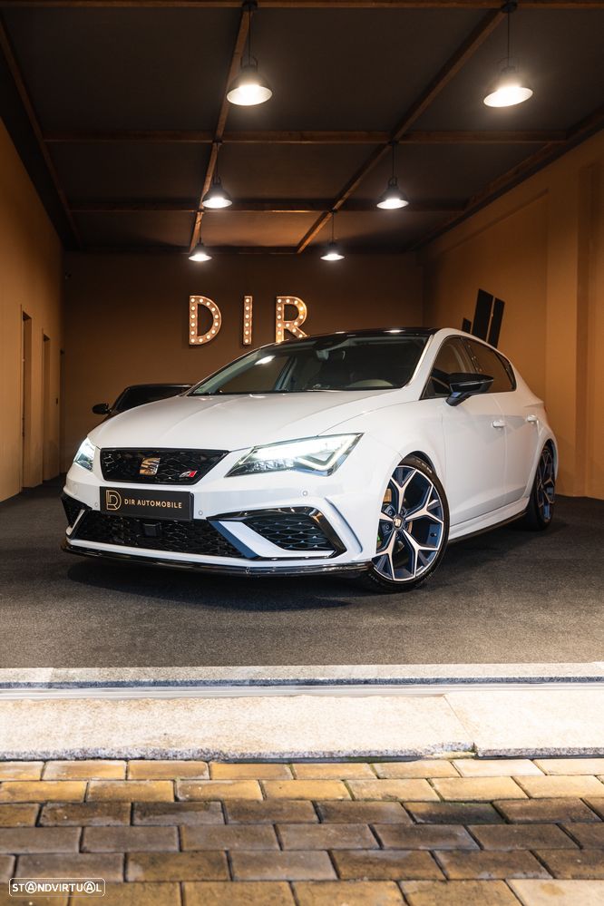 SEAT Leon 2.0 TDI DPF S&S XCELLENCE - 1