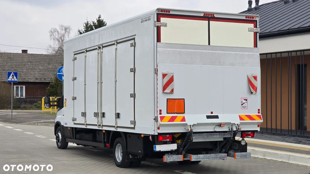 Iveco IVECO DAILY 72C18 3.0 180KM DMC 7200 ❗❗ KONTENER 15 PALET / OTWIERANY BOK / ZABUDOWA SAXAS / WINDA DHOLLANDIA 1000KG / NOWY TACHOGRAF / HI-MATIC / ZAWIESZENIE PNEUMATYCZNE AIR-PRO / RADAR  / ADR / SERWIS ASO / KABINA SYPIALNIA / ROZSTAW OSI 5.10 / ŁADOWNOŚĆ 3200KG / LAWETA / CHŁODNIA / RAMA❗❗ JAK NOWY❗❗ - 17