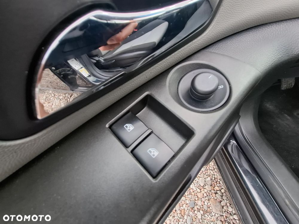 Chevrolet Cruze 1.6 LT - 13