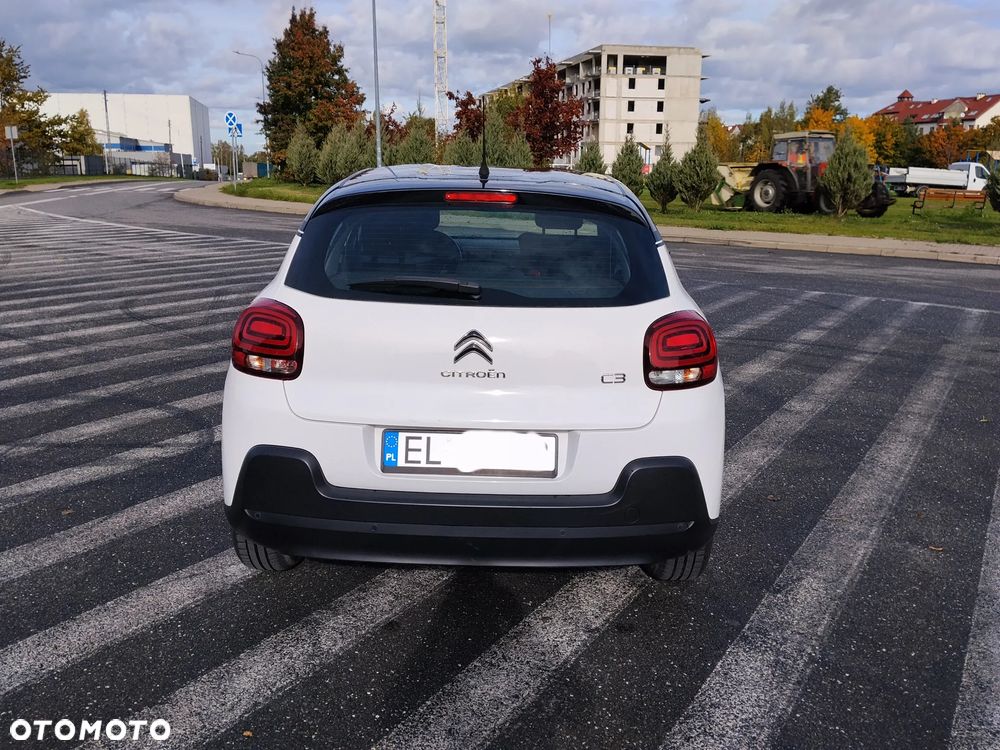 Citroën C3 Pure Tech 82 SHINE - 3