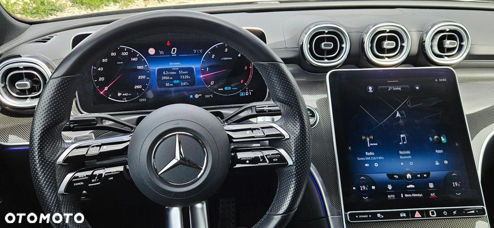 Mercedes-Benz Klasa C 220 d mHEV AMG - 37