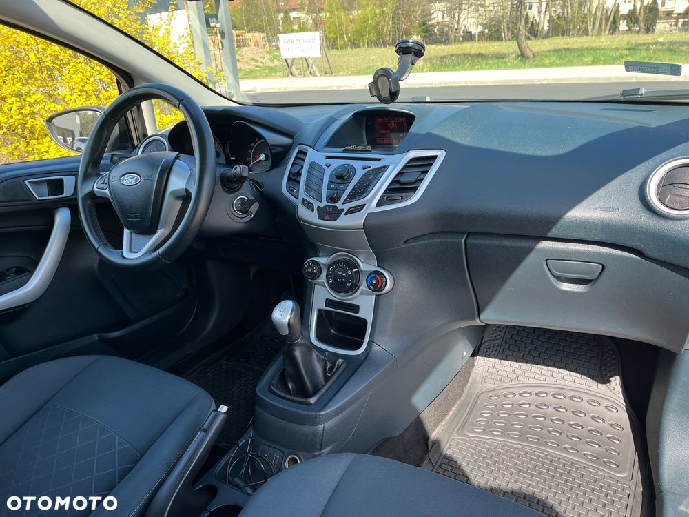 Ford Fiesta 1.25 Titanium - 18