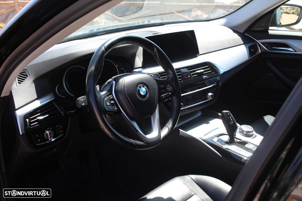 BMW 520 d Auto - 11