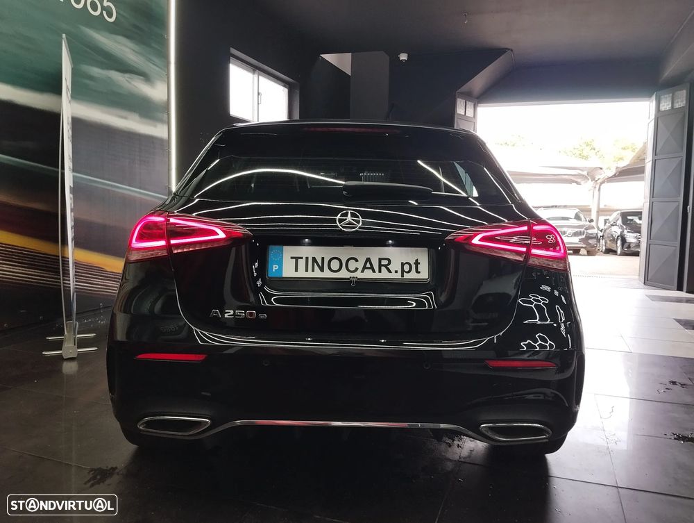 Mercedes-Benz A 250 e AMG Line - 10