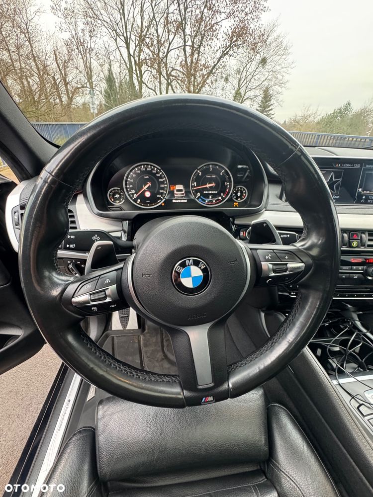 BMW X6M - 21