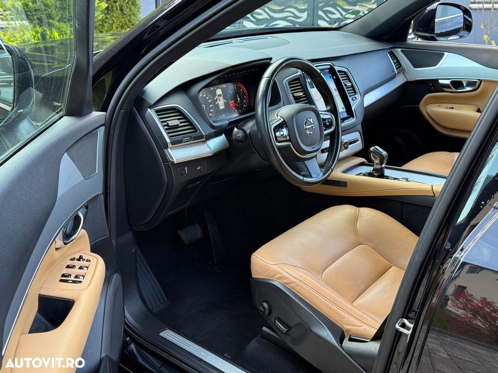 Volvo XC 90 D5 AWD Inscription - 17