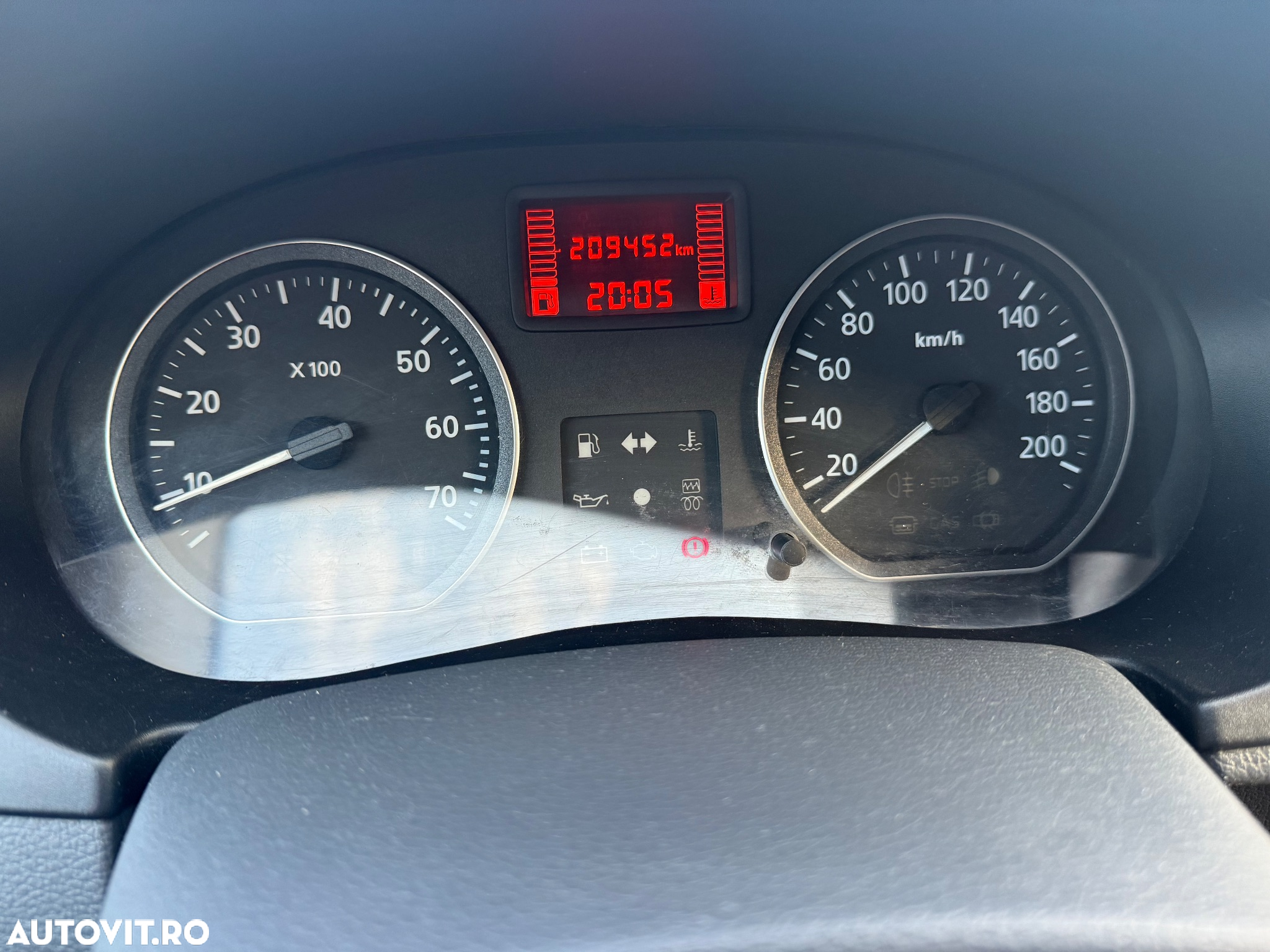 Dacia Logan MCV 1.6 Ambiance - 9