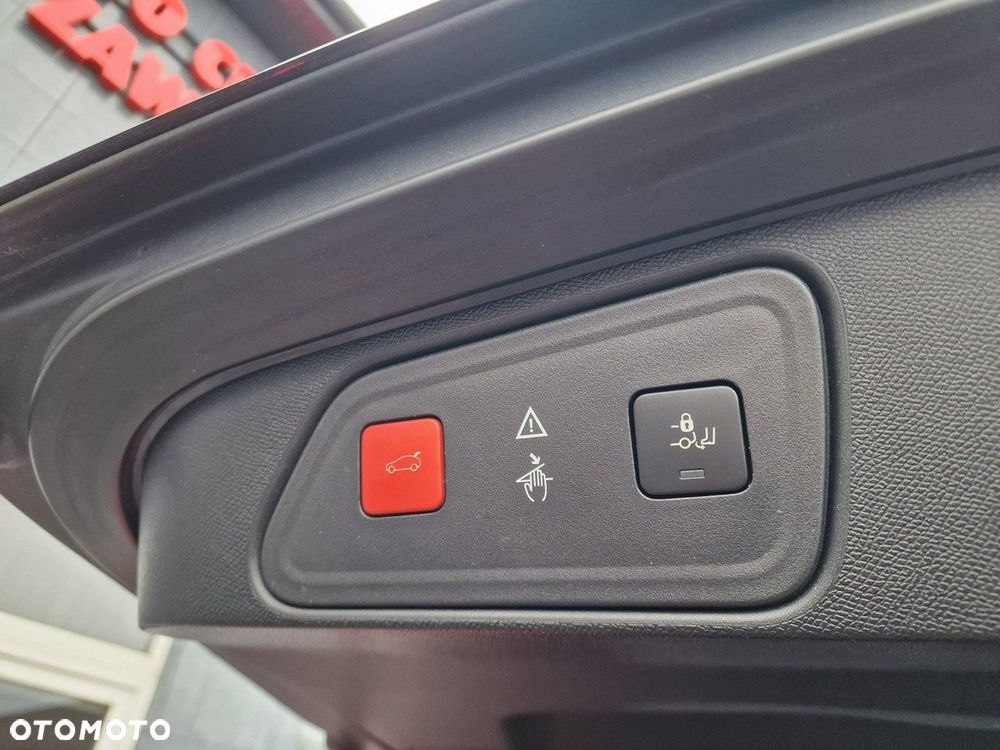 Peugeot 3008 BlueHDi 180 Stop & Start EAT8 GT - 21