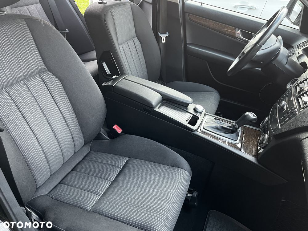 Mercedes-Benz Klasa C - 12