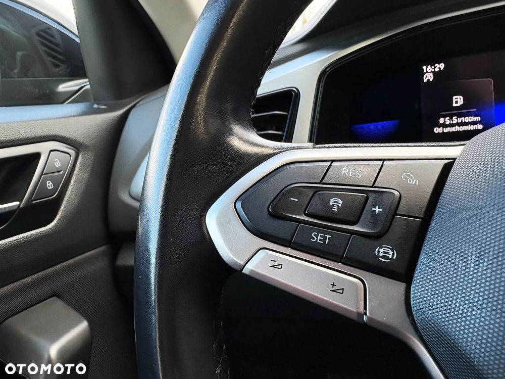 Volkswagen T-Roc 1.5 TSI OPF Life - 34