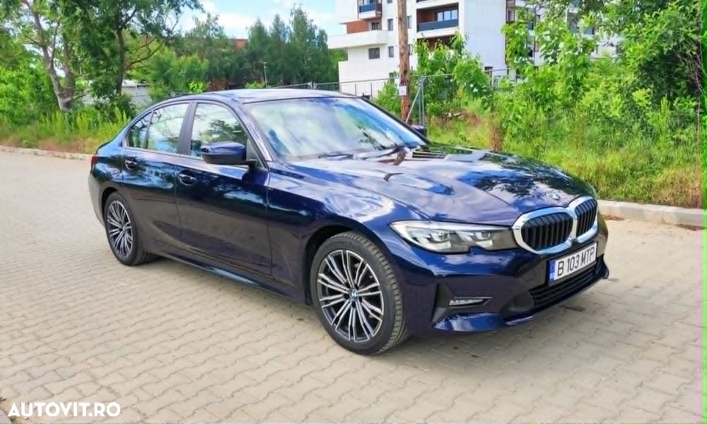 BMW Seria 3 320i Aut. Luxury Line - 7