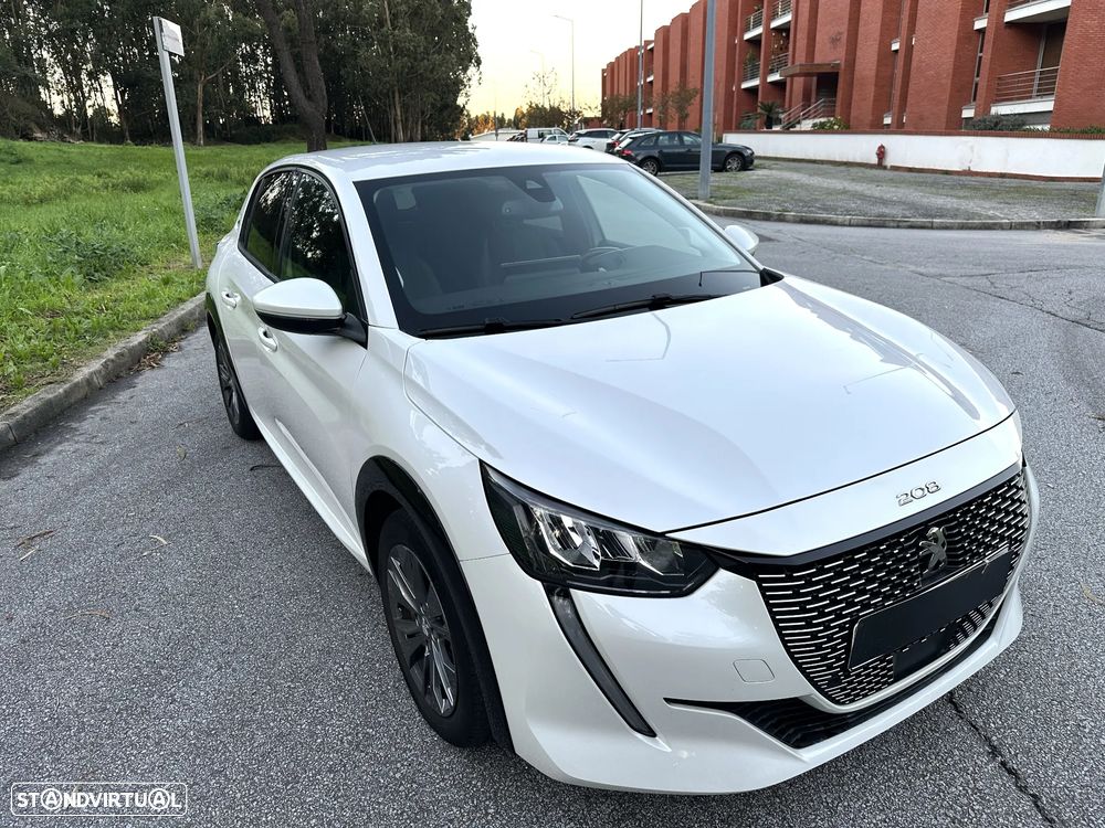 Peugeot e-208 50 kWh Allure Pack - 14