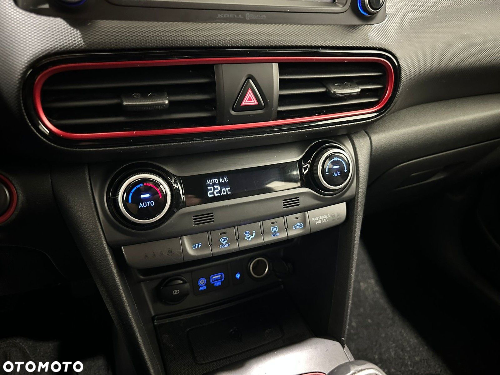 Hyundai Kona - 31