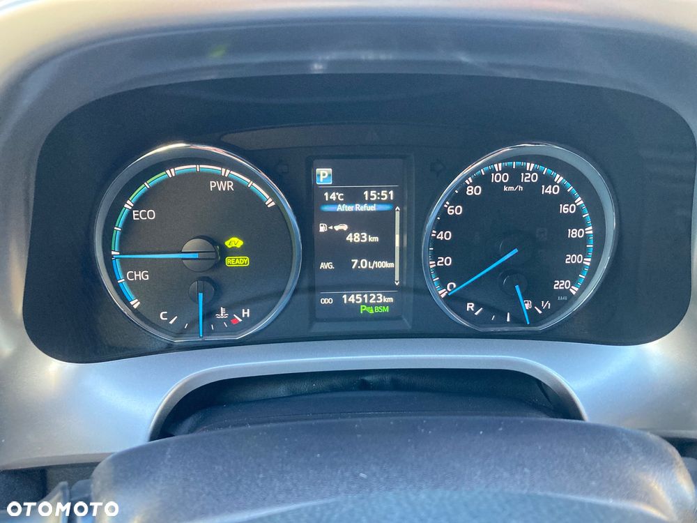 Toyota RAV4 Hybrid Premium 4x4 - 16