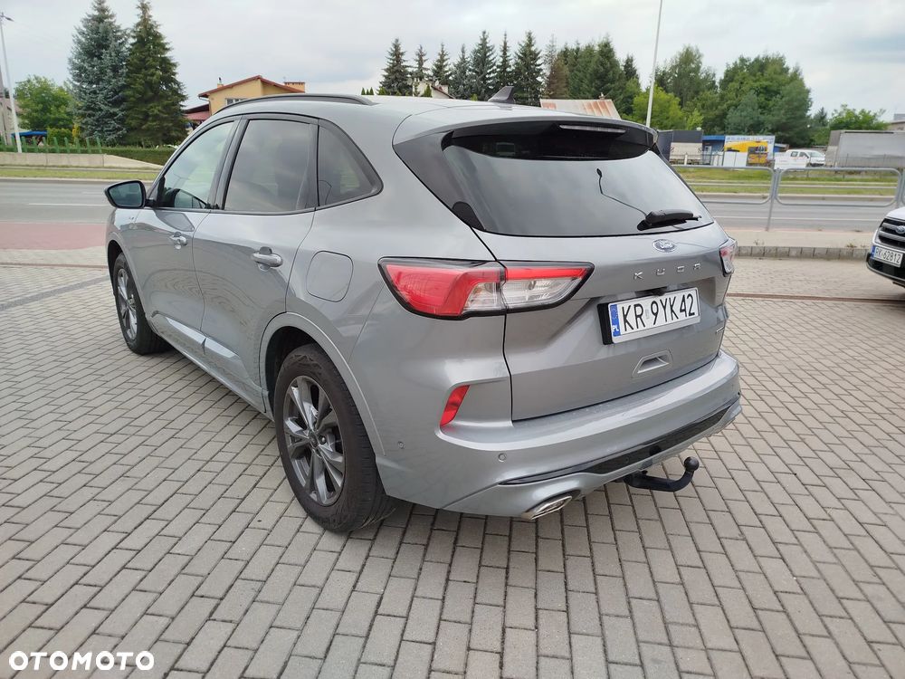 Ford Kuga - 4