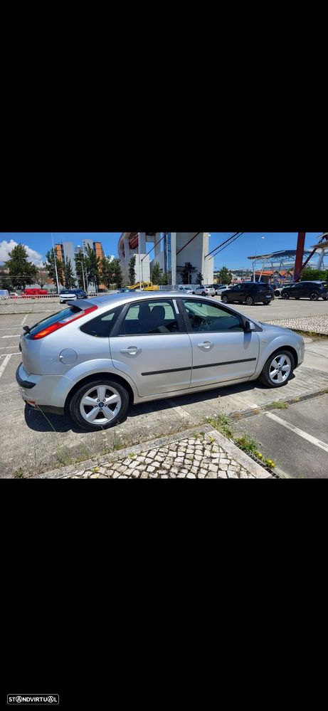 Ford Focus 1.6 TDCi S - 6