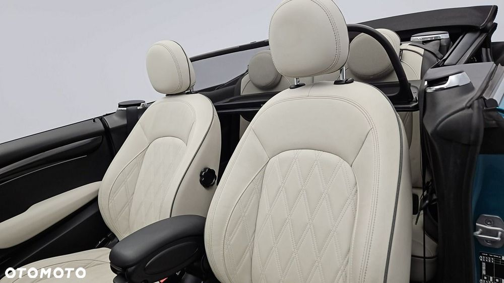 MINI Cooper Classic Trim - 11