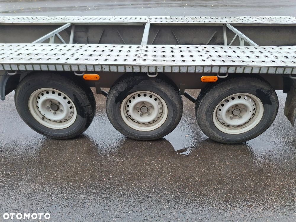 Przyczepa Laweta Niewiadów 8 Metrów Aluminiowa 3 Osie 2017r 3500kg DMC Ładowność 2600kg - 10