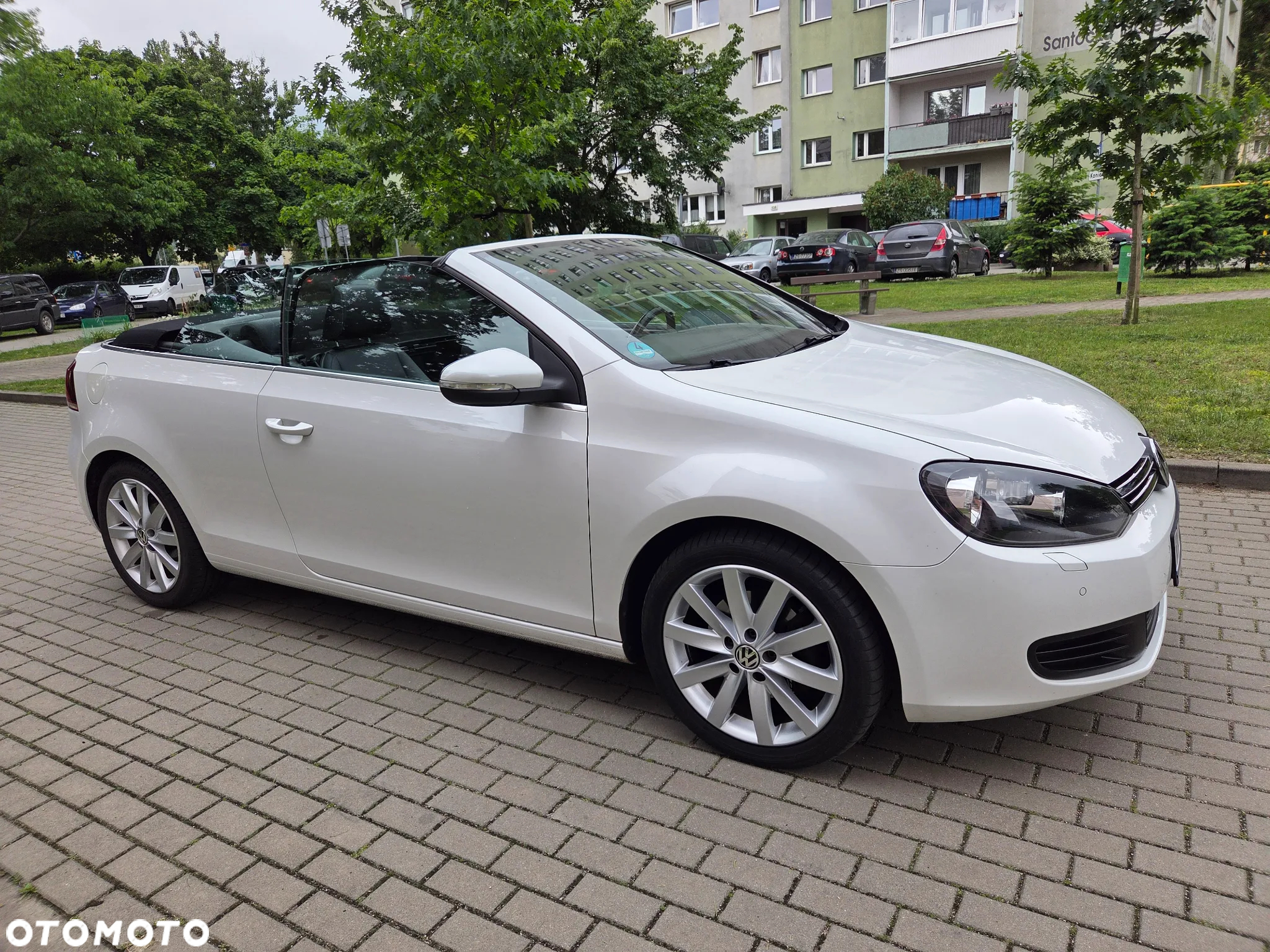 Volkswagen Golf Cabrio 1.6 TDI Exclusive - 21
