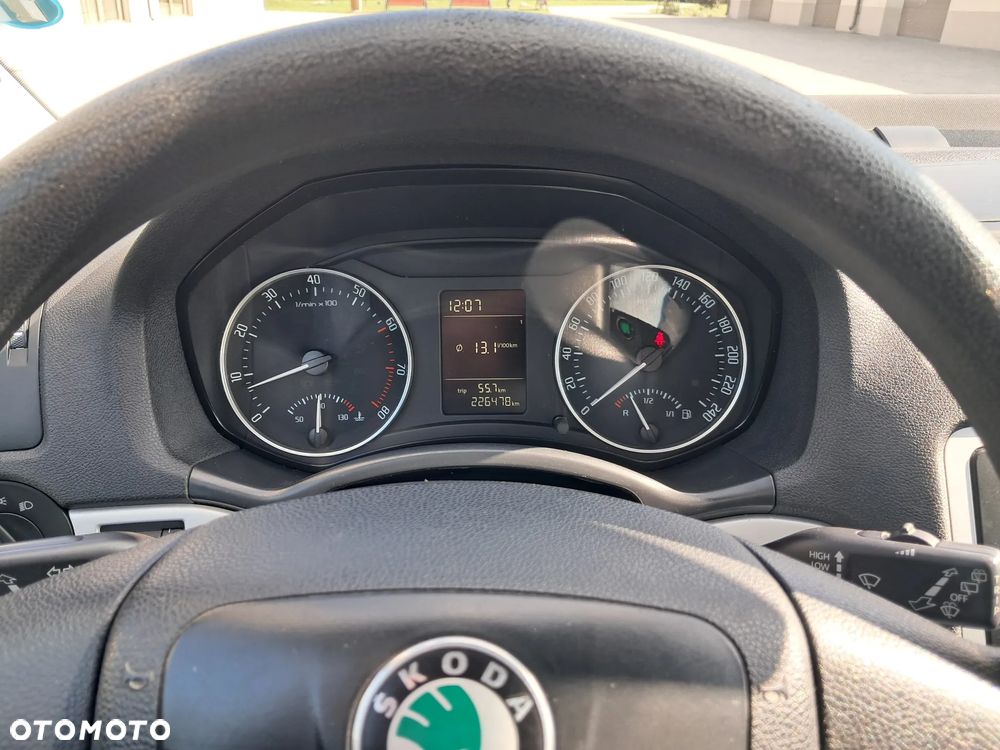 Skoda Octavia 1.4 TSI Ambition - 13